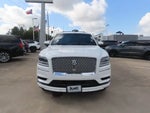 2020 Navigator Thumbnail 4