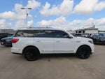 2020 Navigator Thumbnail 8