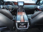 2020 Navigator Thumbnail 23