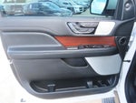 2020 Navigator Thumbnail 24