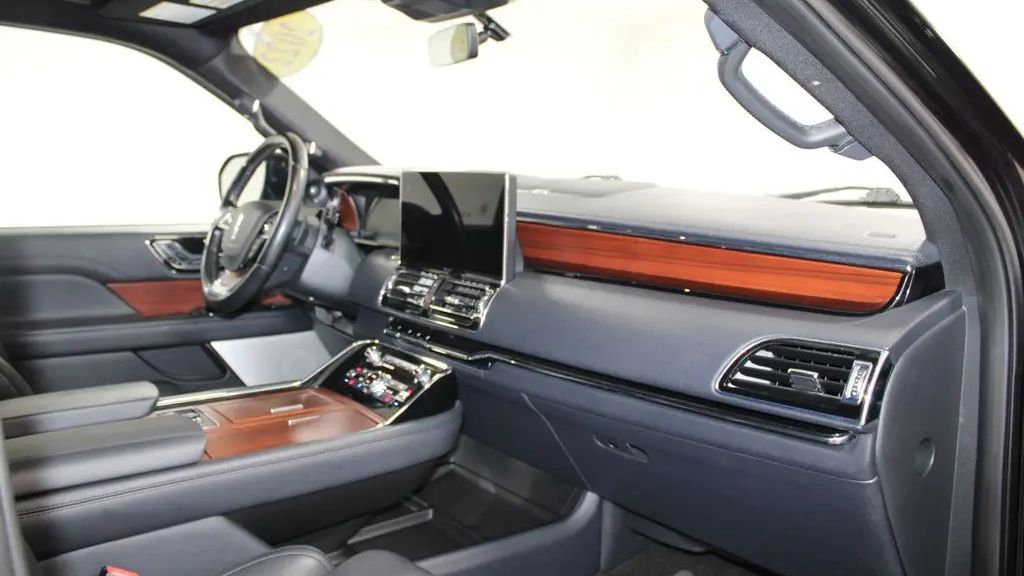 2022 Lincoln Navigator Reserve