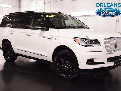 Photo of a 2022 Lincoln Navigator 4X4 Reserve 4DR SUV for sale