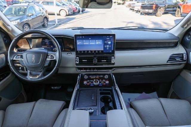 2022 Lincoln Navigator - $43,103