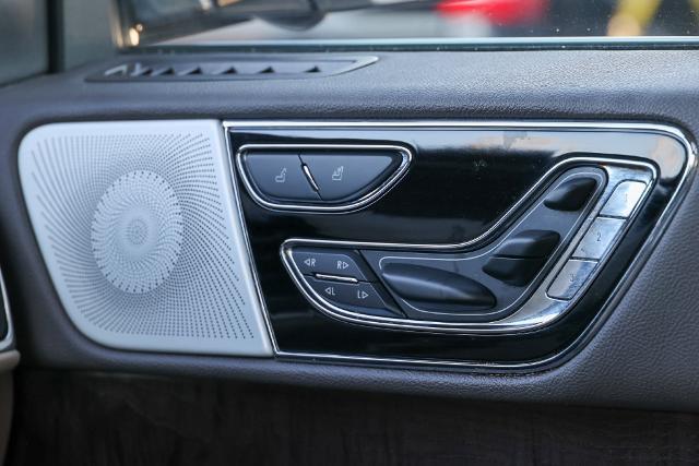 2022 Lincoln Navigator - $43,103