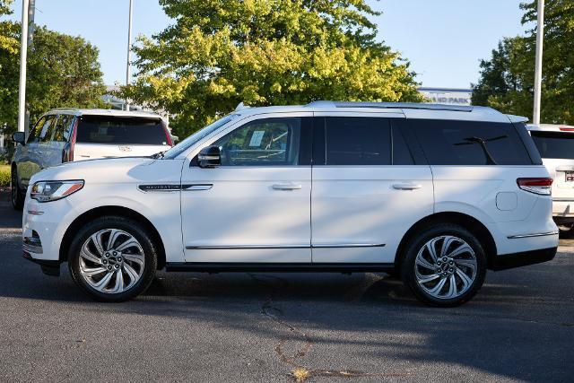 2022 Lincoln Navigator - $43,103