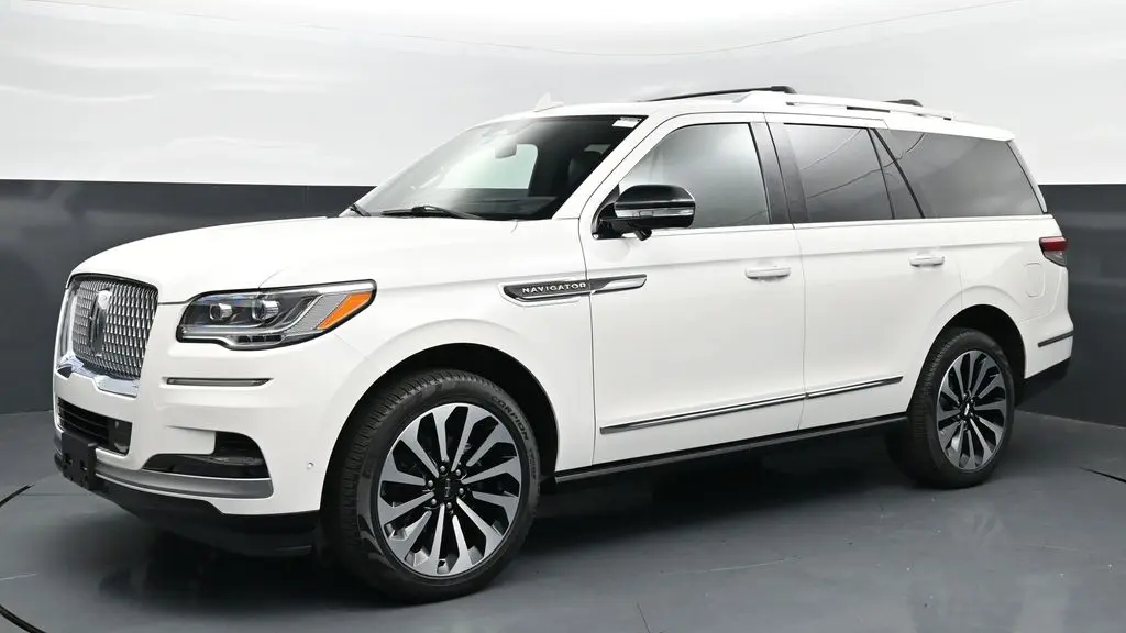 Preowned 2022 Lincoln Navigator Reserve for Sale