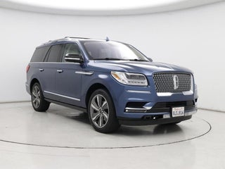 2019 Lincoln Navigator with Rhapsody Blue Exterior