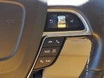 2019 Navigator Thumbnail 12