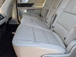 2019 Navigator Thumbnail 19