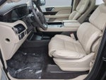 2020 Navigator Thumbnail 7