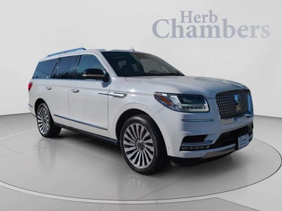 Photo of a 2020 Lincoln Navigator 4X4 Reserve 4DR SUV for sale
