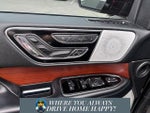 2021 Navigator Thumbnail 10