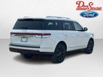 2022 Navigator Thumbnail 7