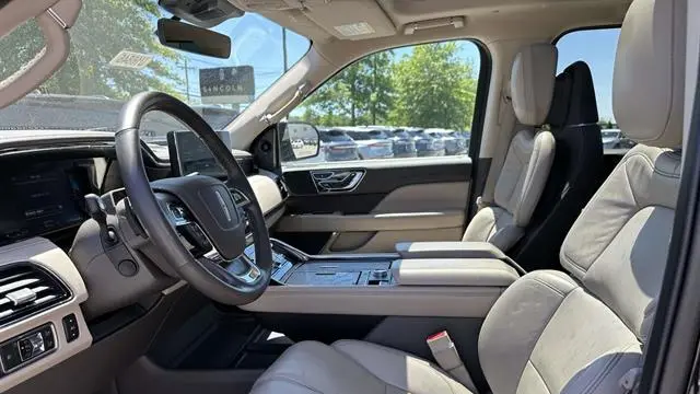 2022 Lincoln Navigator Reserve