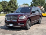 2018 Navigator Thumbnail 7