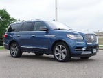 2019 Navigator Thumbnail 7