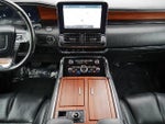 2019 Navigator Thumbnail 20
