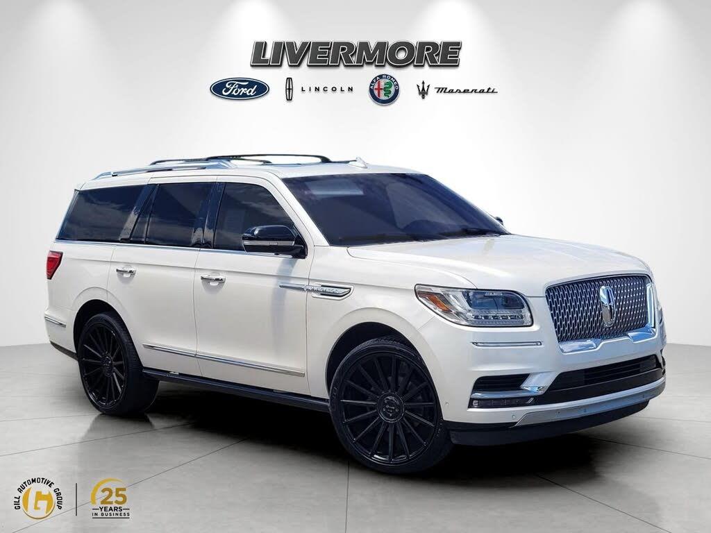 2019 Lincoln Navigator - $30,988