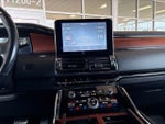 2020 Navigator Thumbnail 11