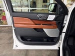 2020 Navigator Thumbnail 21