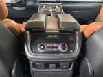 2020 Navigator Thumbnail 28