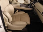 2020 Navigator Thumbnail 15