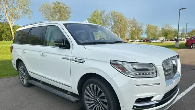 Preowned 2020 Lincoln Navigator Reserve for Sale