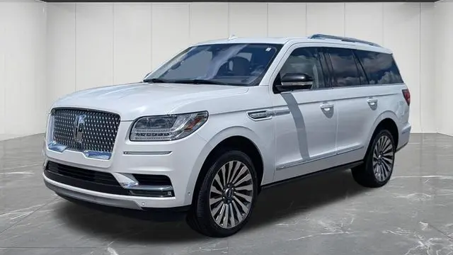 Preowned 2020 Lincoln Navigator Reserve for Sale
