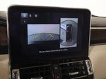 2020 Navigator Thumbnail 6