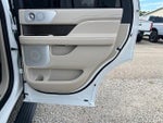 2021 Navigator Thumbnail 19