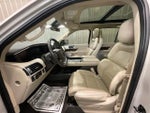 2021 Navigator Thumbnail 9