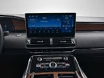 2022 Navigator Thumbnail 13