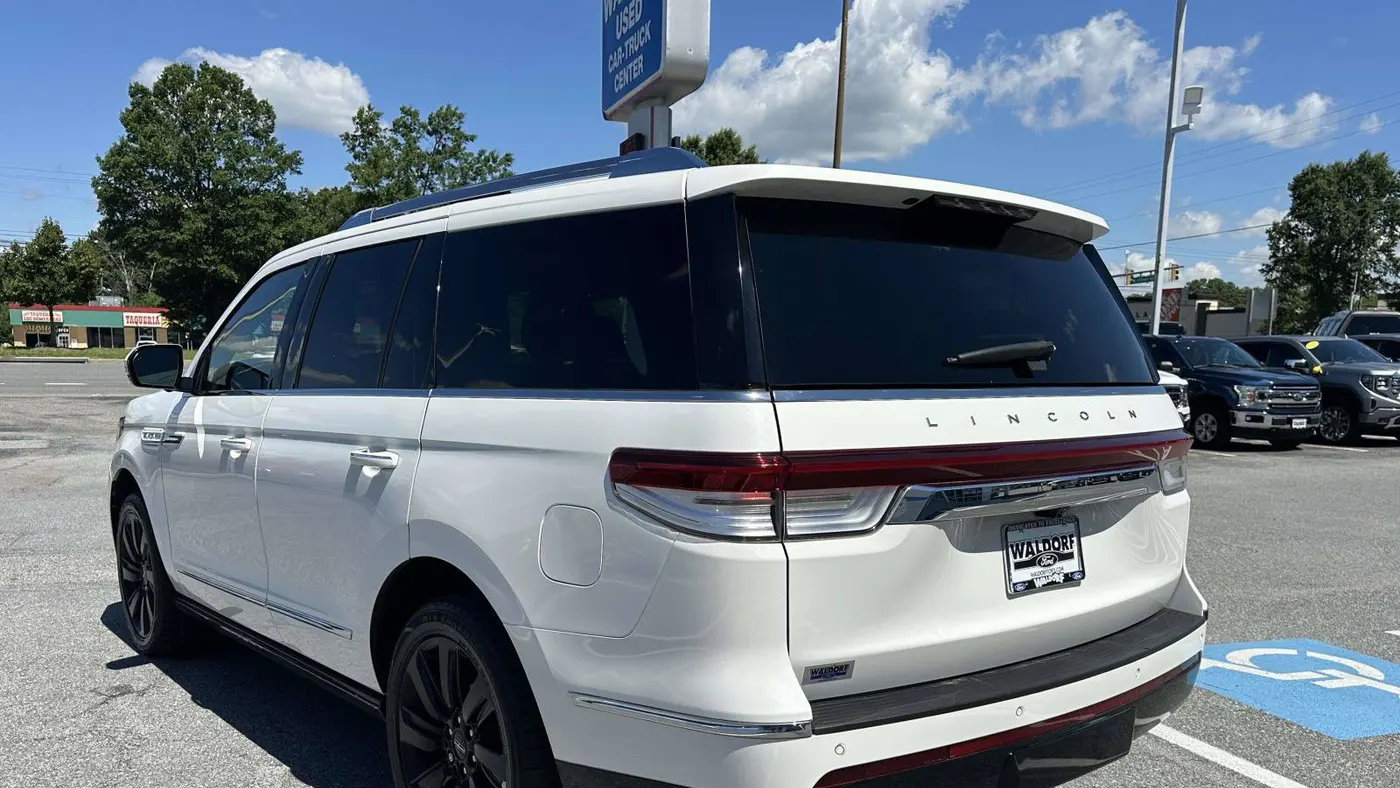 2022 Lincoln Navigator Reserve