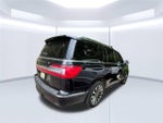 2020 Navigator Thumbnail 3