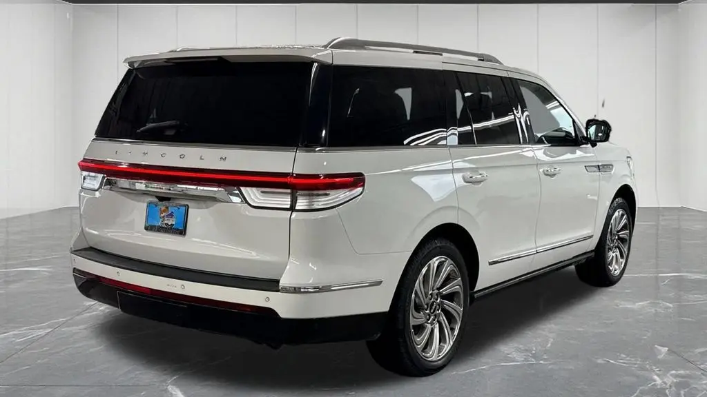 2022 Lincoln Navigator Reserve