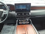 2022 Navigator Thumbnail 13