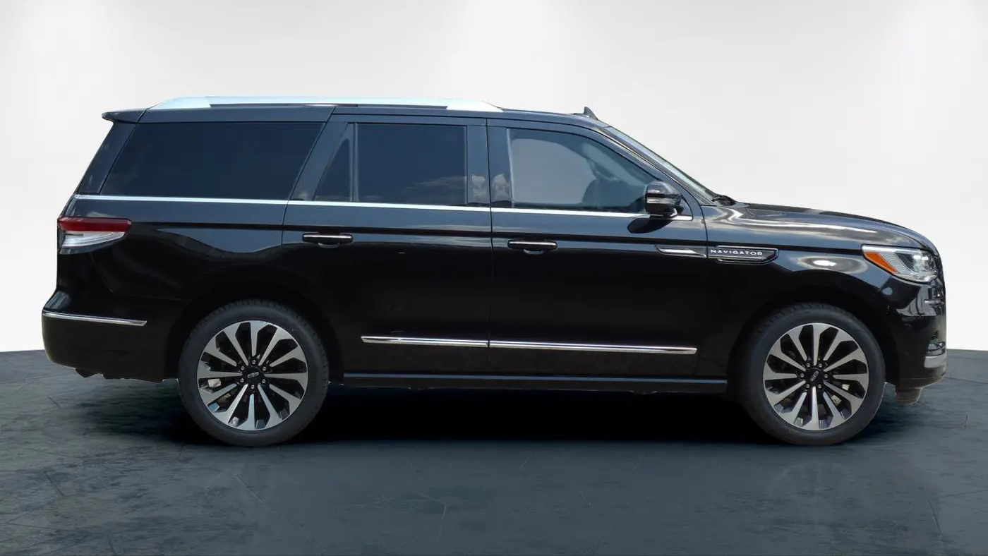 2022 Lincoln Navigator Reserve
