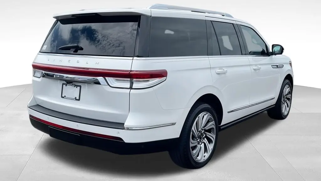 2022 Lincoln Navigator Reserve