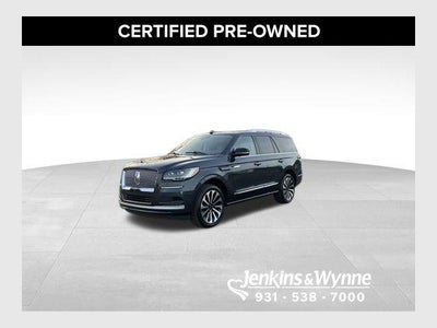 Photo of a 2022 Lincoln Navigator 4X4 Reserve 4DR SUV for sale