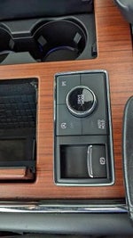 2022 Navigator Thumbnail 32