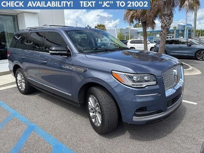 Photo of a 2022 Lincoln Navigator 4X2 Standard 4DR SUV for sale