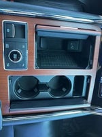 2021 Navigator Thumbnail 19