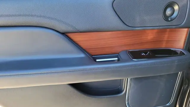 2022 Lincoln Navigator Standard