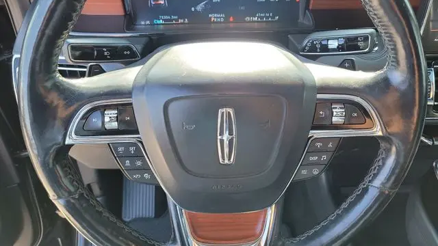 2022 Lincoln Navigator Standard