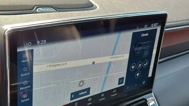 2022 Lincoln Navigator Standard