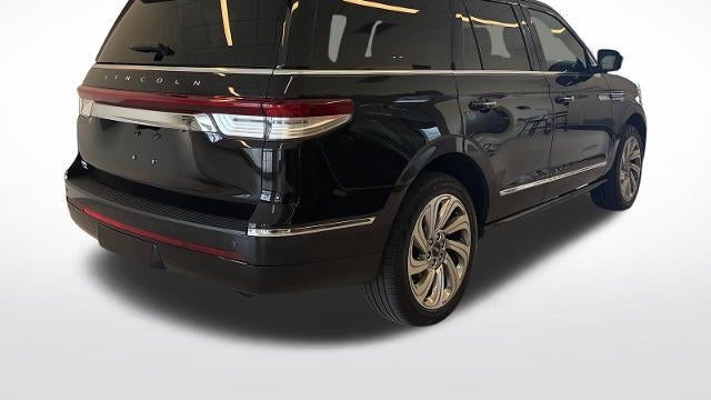 2024 Lincoln Navigator Premiere