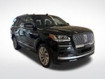 2024 Navigator Thumbnail 4