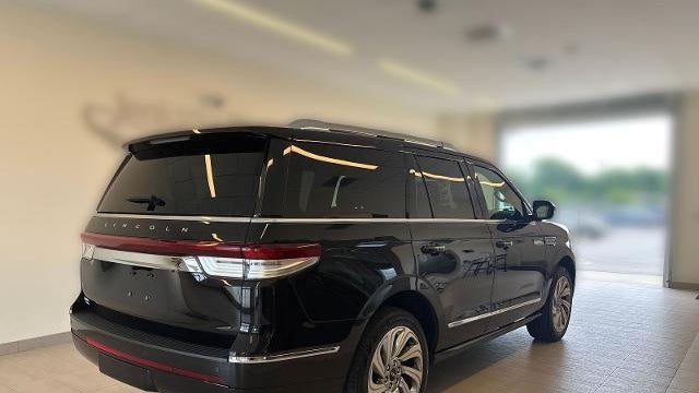 2024 Lincoln Navigator Premiere