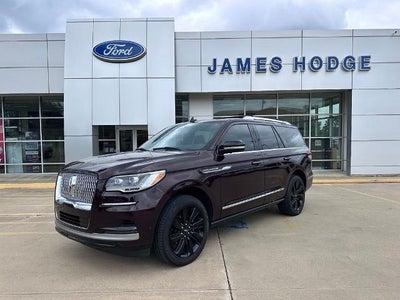 Photo of a 2024 Lincoln Navigator 4X4 Premiere 4DR SUV for sale