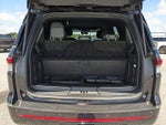2023 Navigator Thumbnail 12